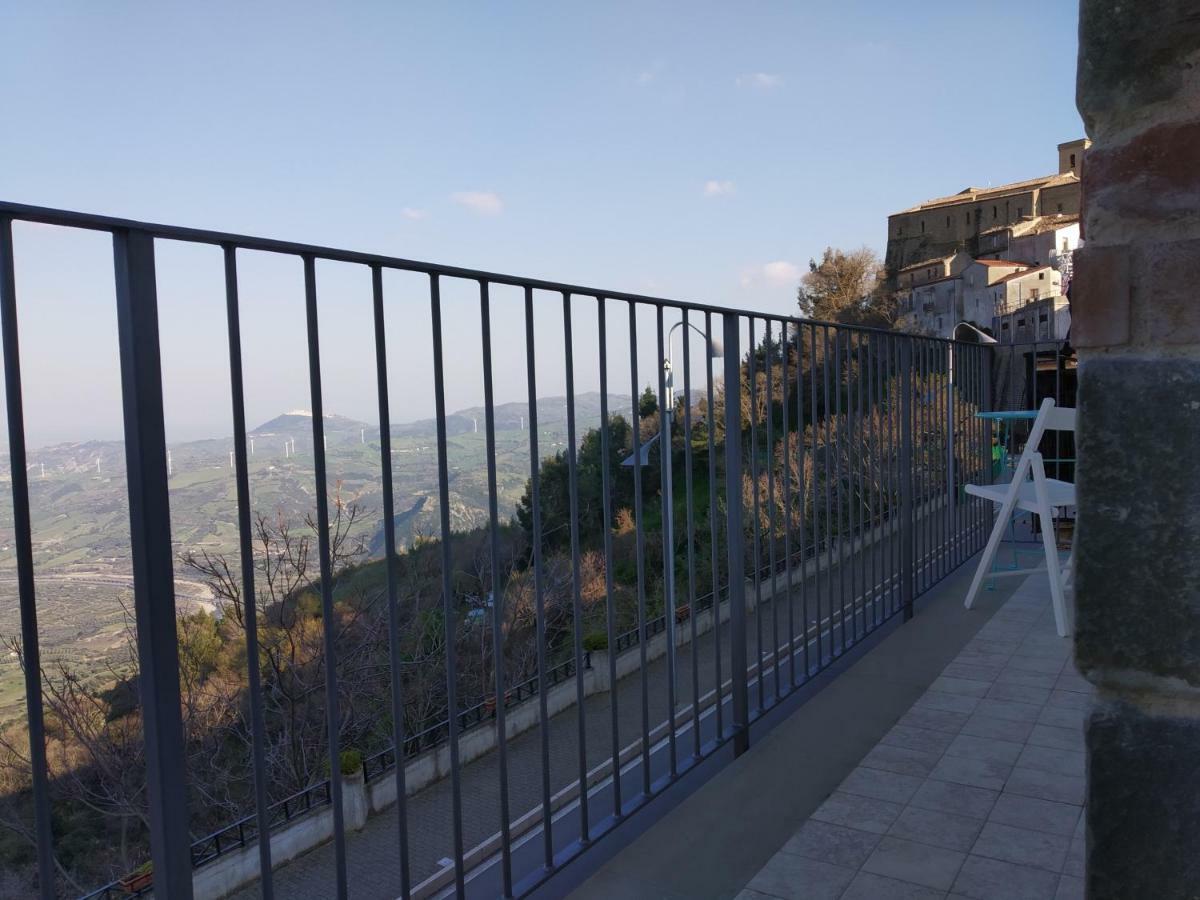 La Casa Dei Panorami Di Colobraro Apartment Luaran gambar